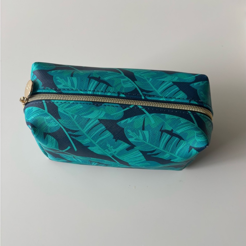 Dabney Lee Leaf Patterned Zipper Makeup Bag/Pouch